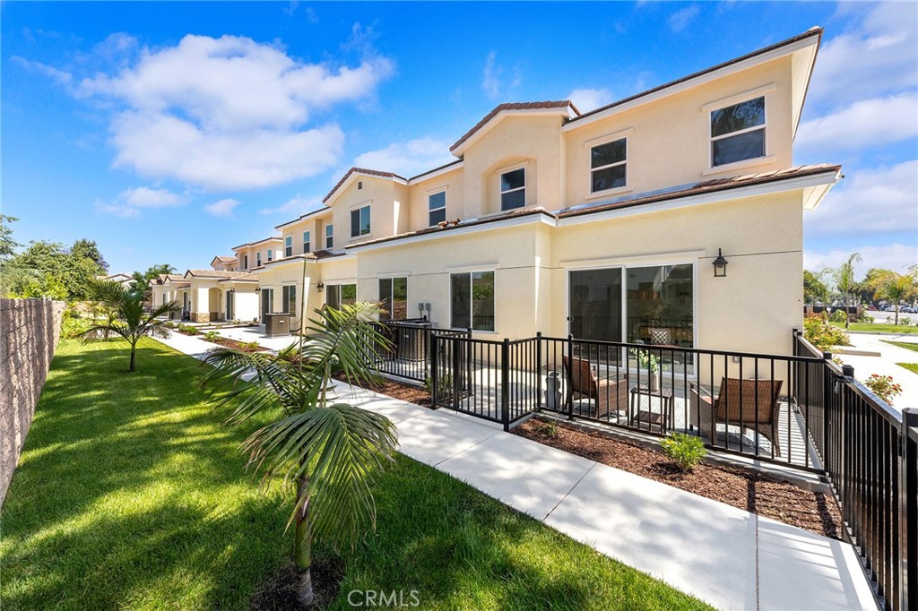 MLS #WS25218052 image #6