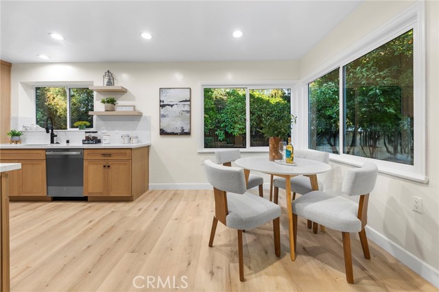 MLS #WS25218056 image #11