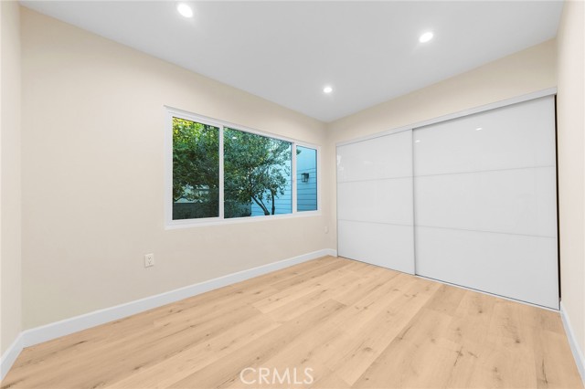 MLS #WS25218056 image #23