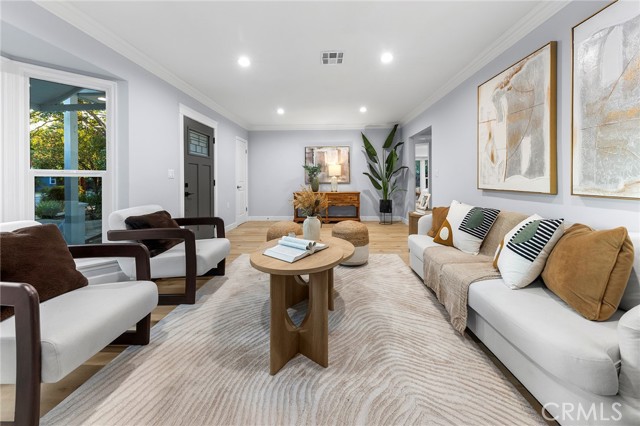 MLS #WS25218056 image #7