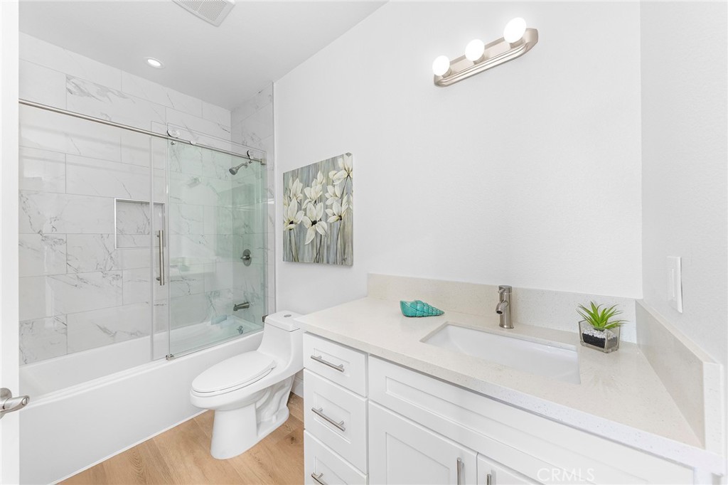 MLS #WS25218060 image #38