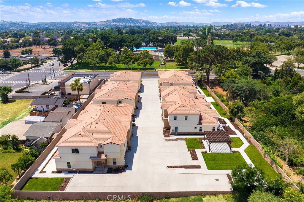 MLS #WS25218060 image #55