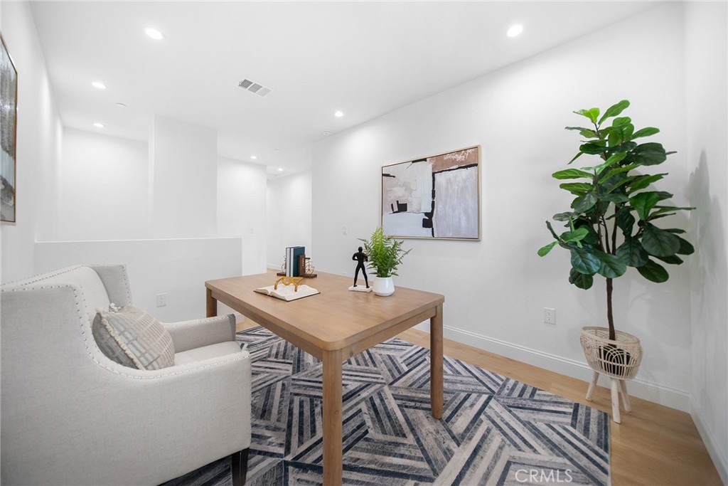 MLS #WS25218061 image #28