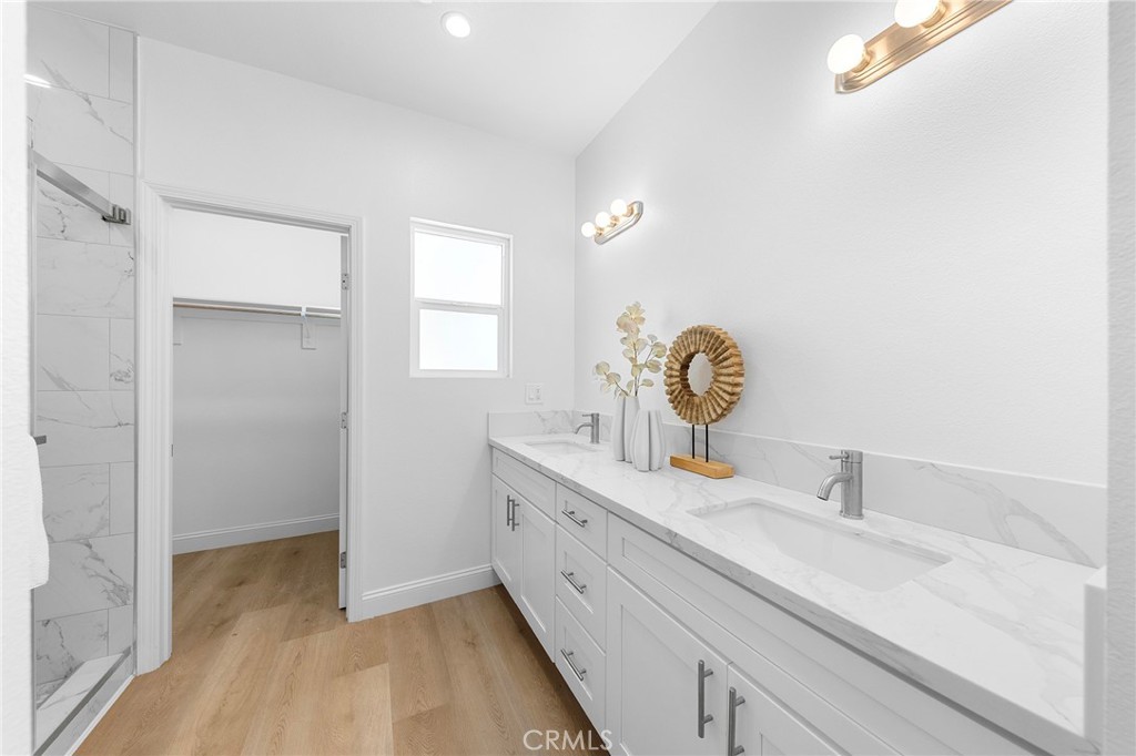 MLS #WS25218061 image #31