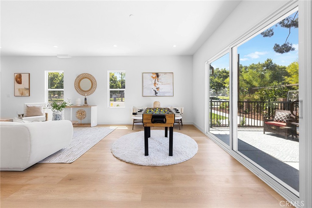 MLS #WS25218065 image #17