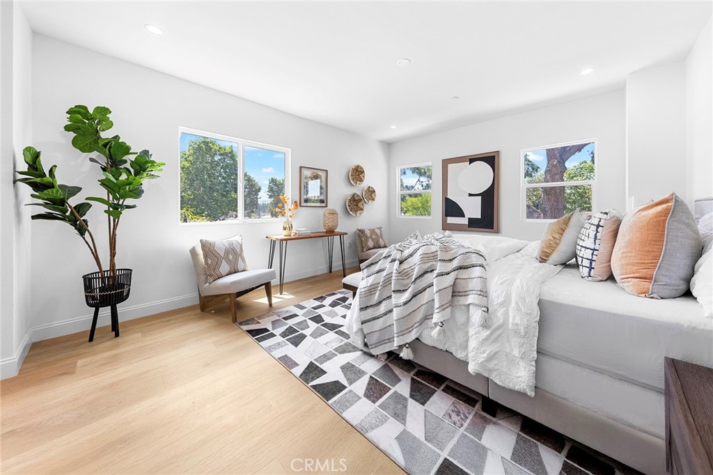 MLS #WS25218065 image #30