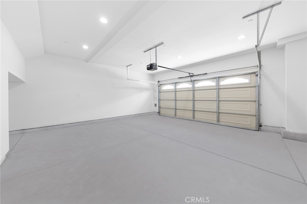 MLS #WS25218065 image #37