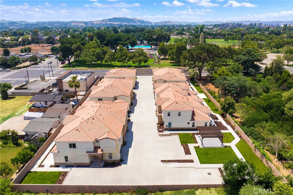 MLS #WS25218065 image #53