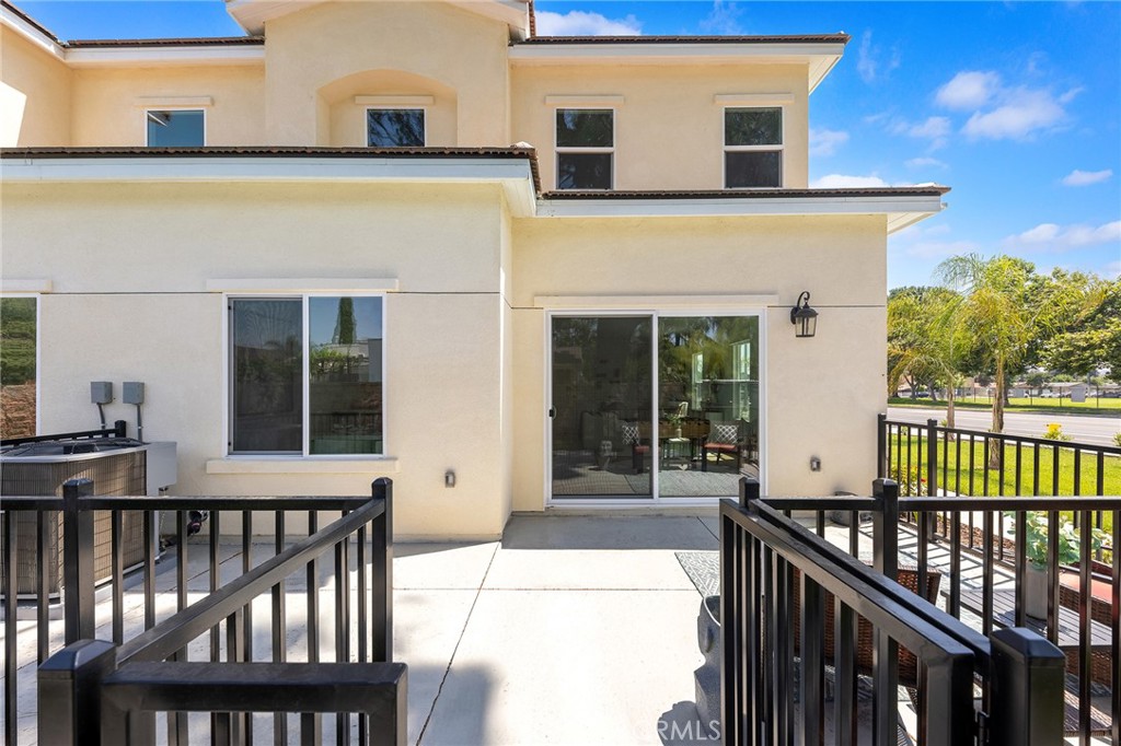 MLS #WS25218065 image #7