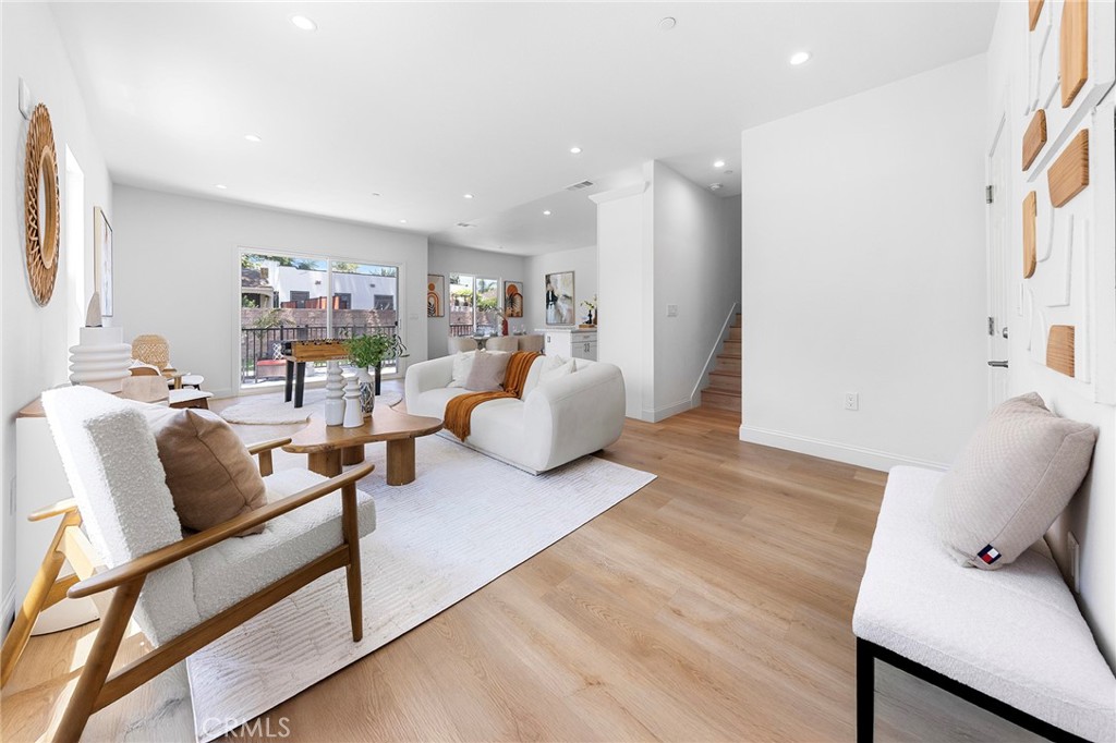 MLS #WS25218071 image #11