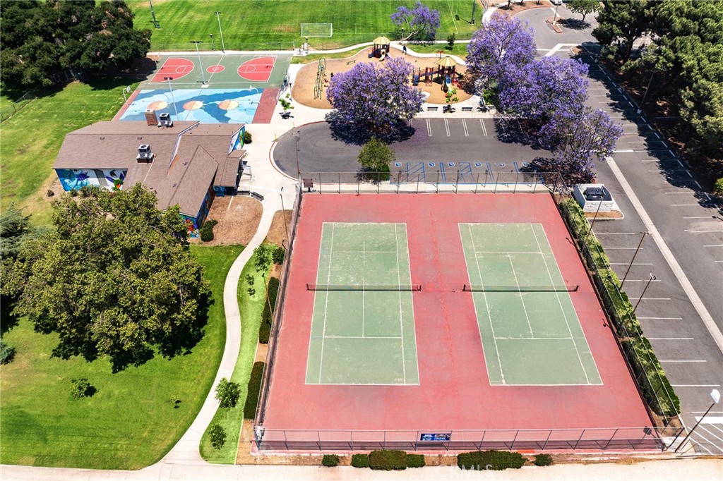 MLS #WS25218071 image #56