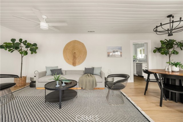 MLS #WS25219252 image #2