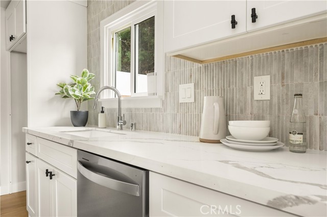 MLS #WS25219252 image #5