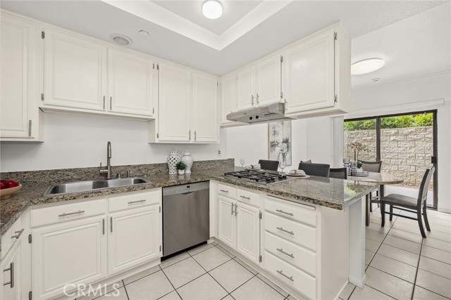 MLS #WS25219908 image #10