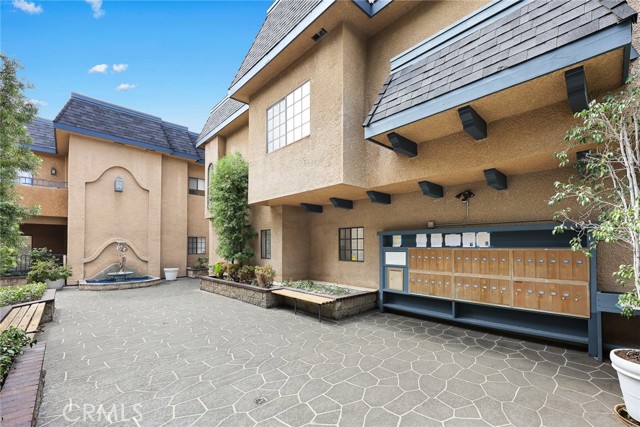 MLS #WS25219908 image #24