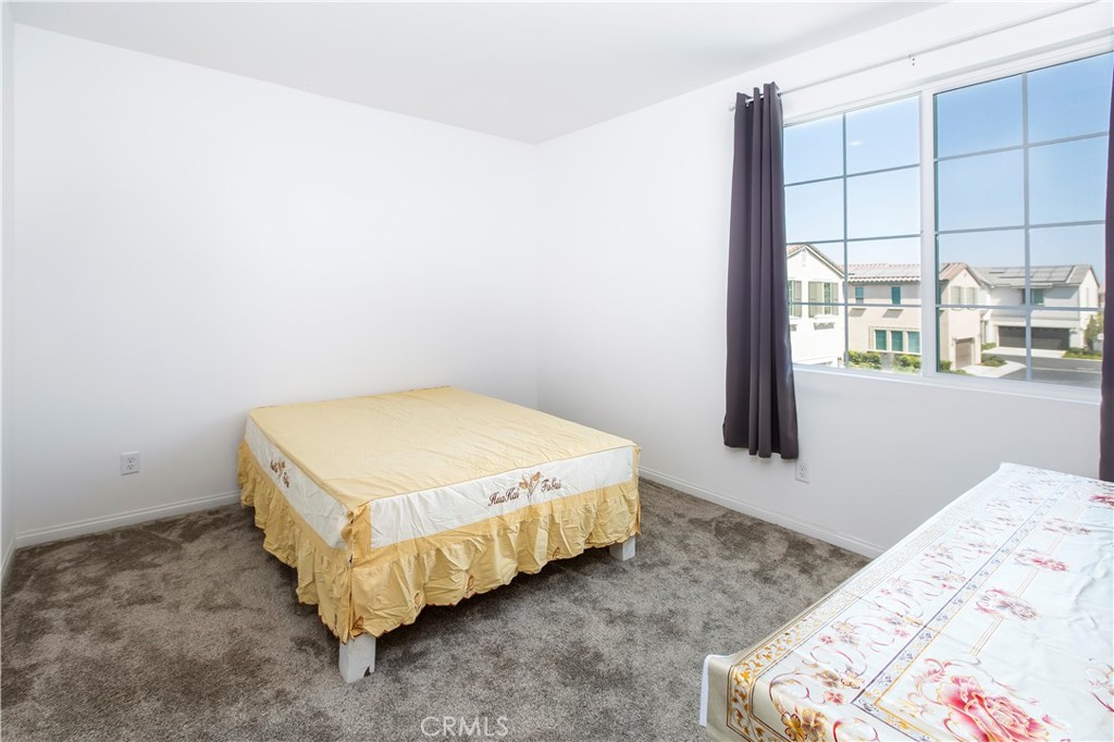 MLS #WS25220013 image #16