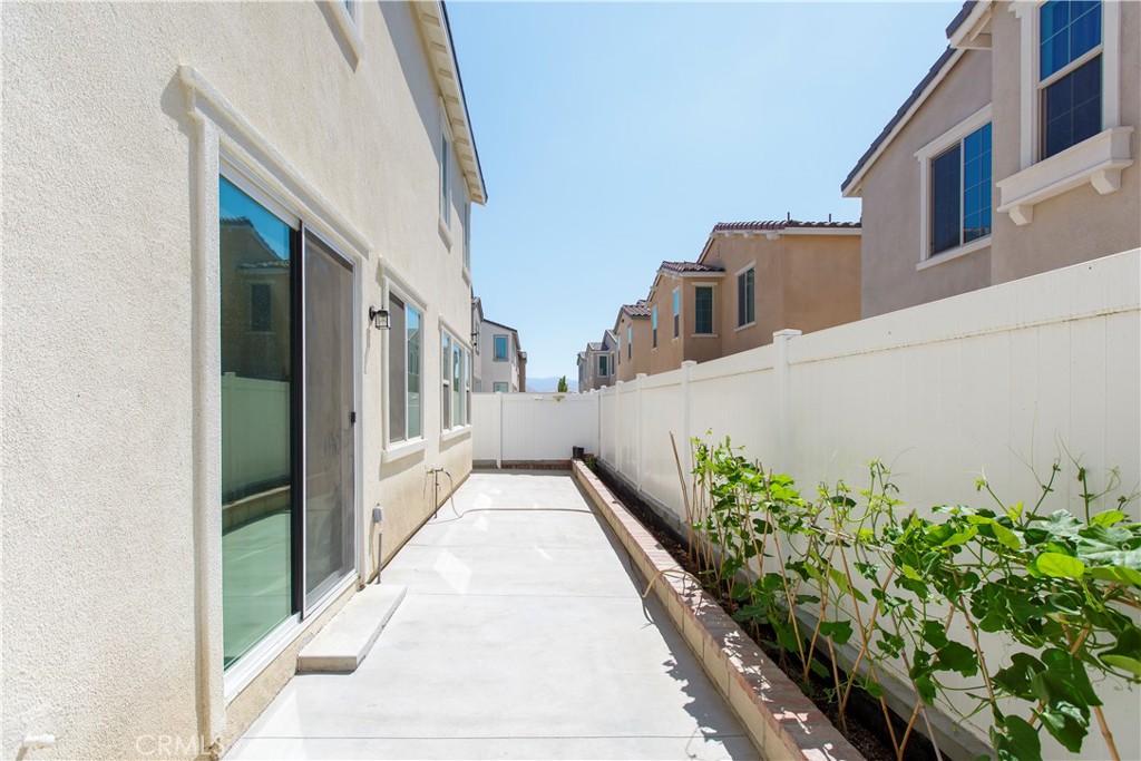 MLS #WS25220013 image #19