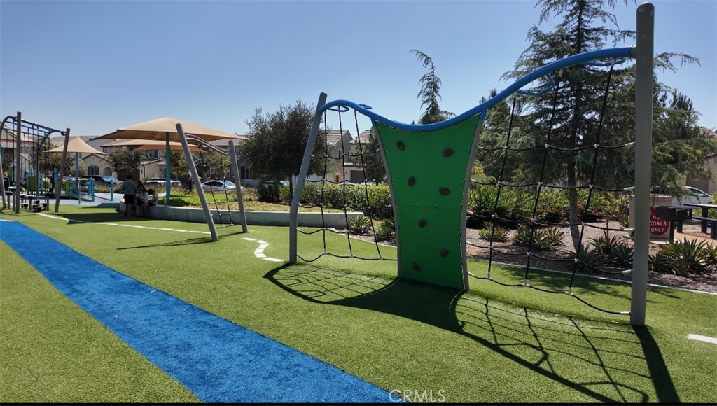 MLS #WS25220013 image #24