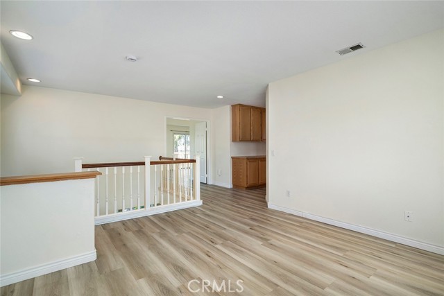 MLS #WS25220124 image #9
