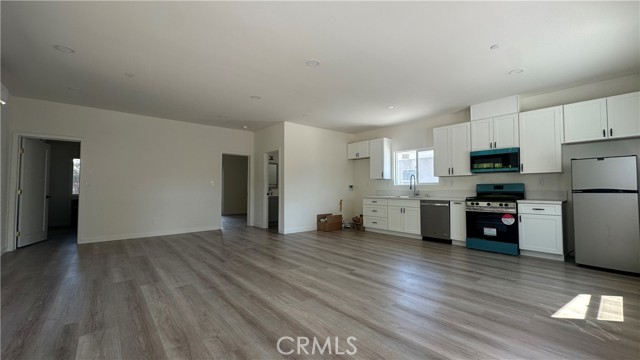 MLS #WS25220131 image #1