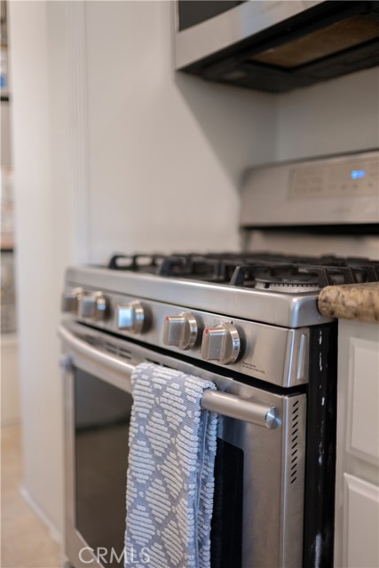 MLS #WS25220966 image #11