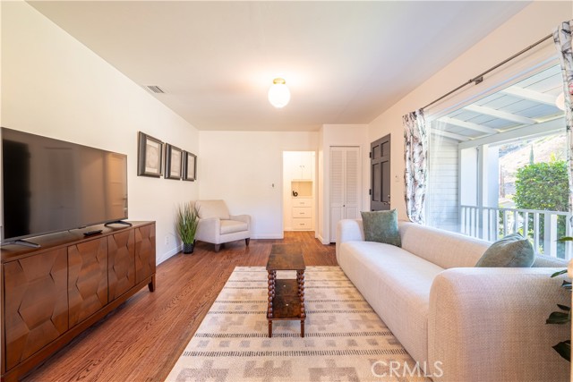 MLS #WS25220966 image #35