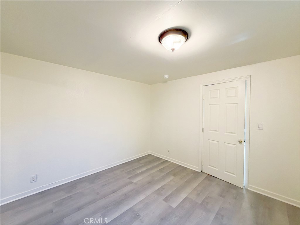 MLS #WS25220998 image #11