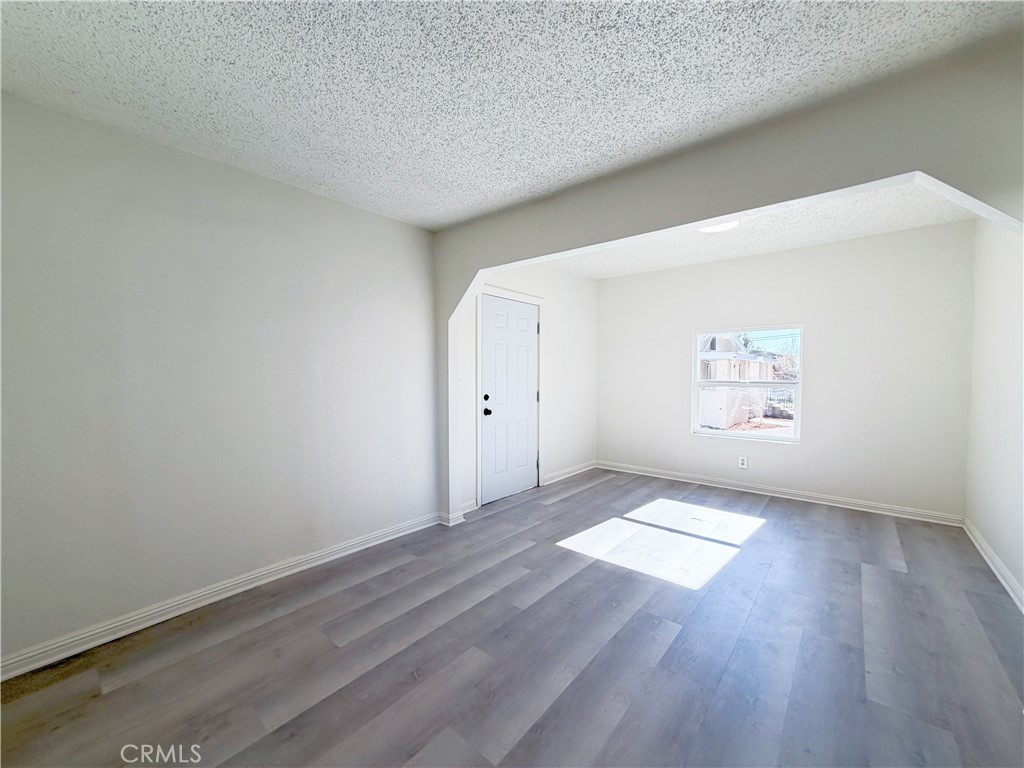 MLS #WS25220998 image #4