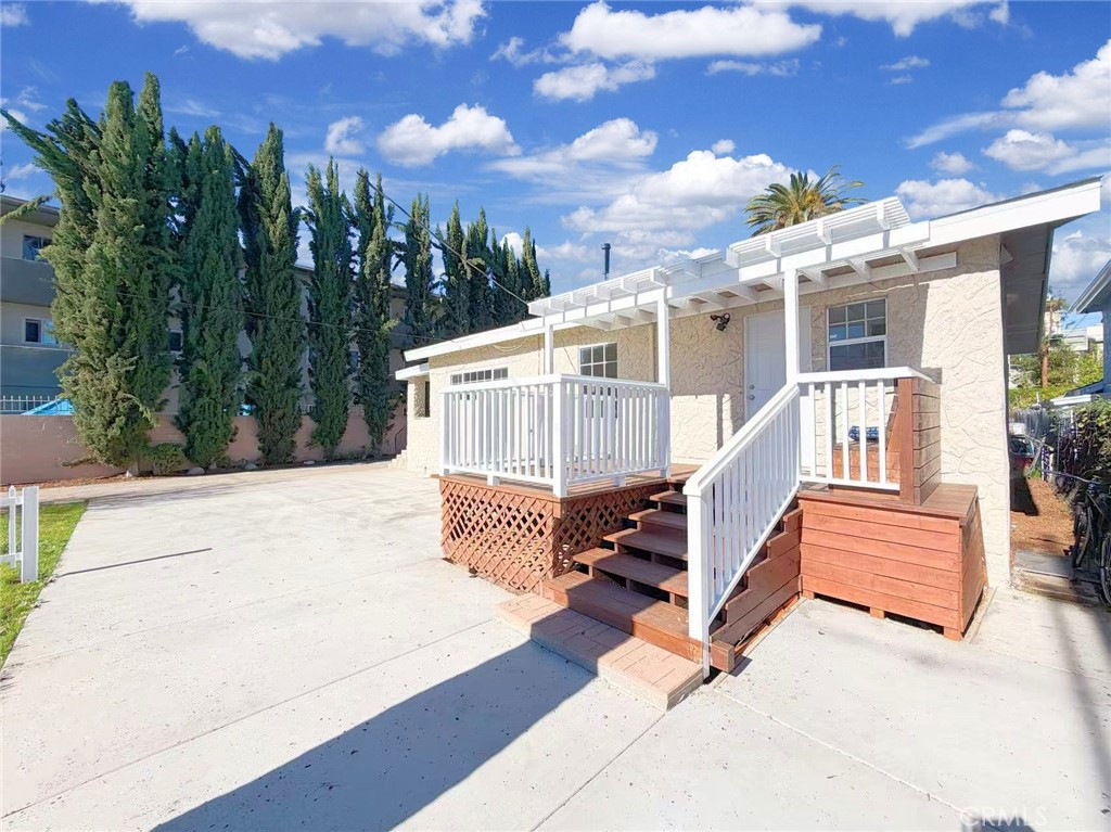 MLS #WS25221007 image #1