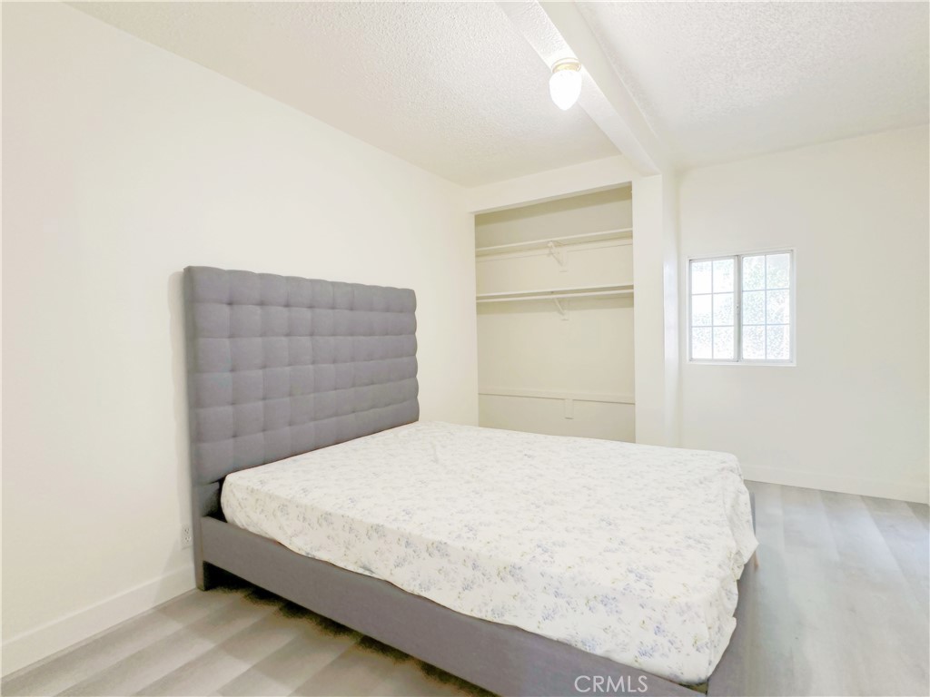 MLS #WS25221007 image #16