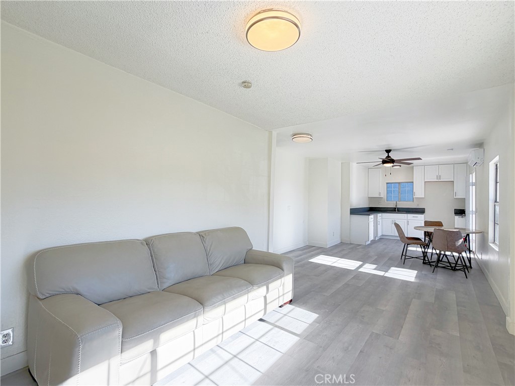 MLS #WS25221007 image #6