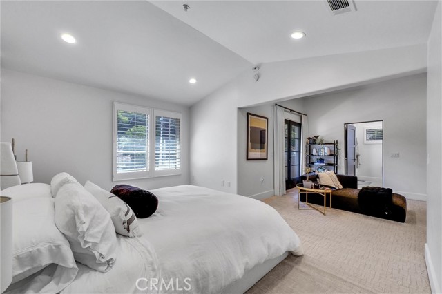 MLS #WS25221424 image #13