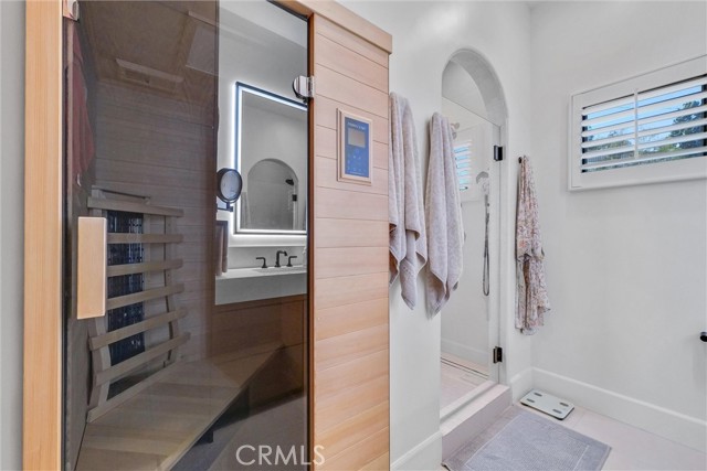 MLS #WS25221424 image #16