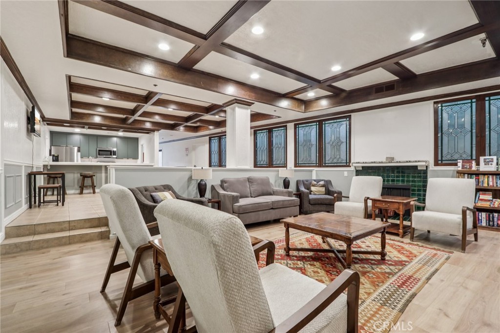 MLS #WS25222043 image #21