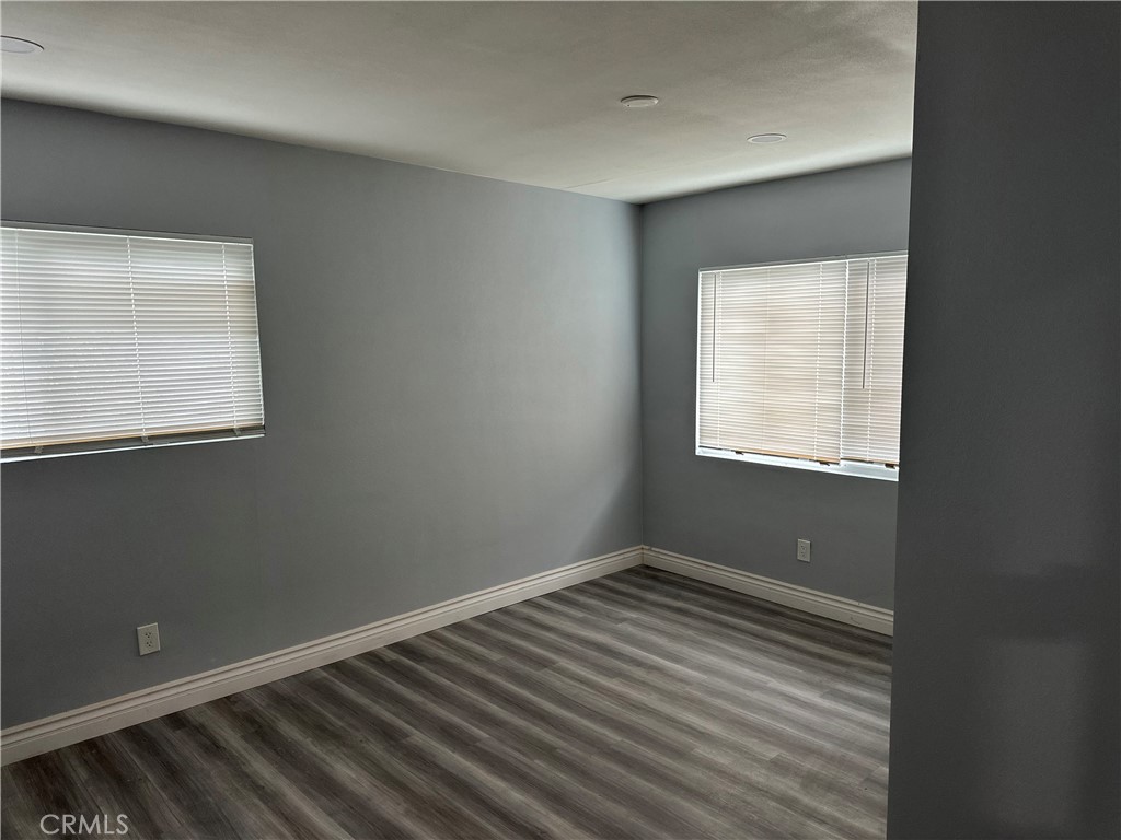 MLS #WS25222122 image #4