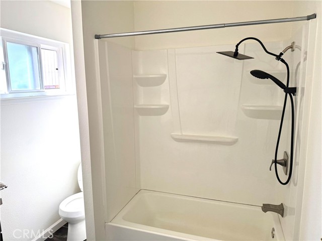 MLS #WS25222183 image #10