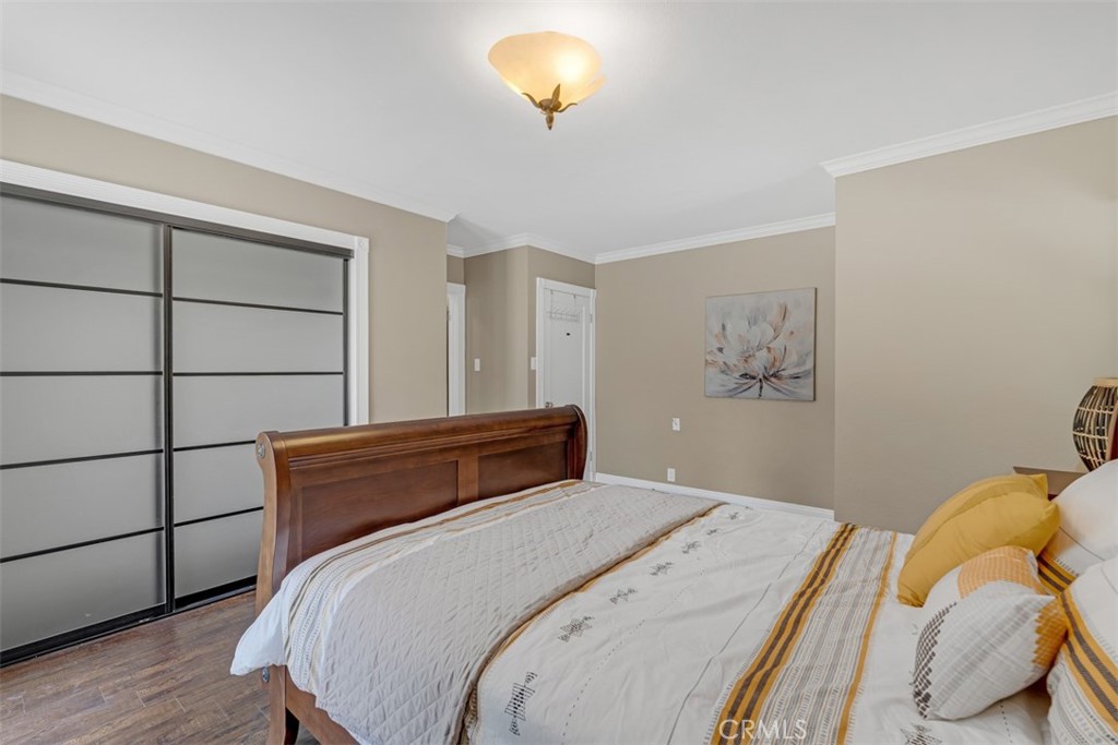 MLS #WS25222273 image #11