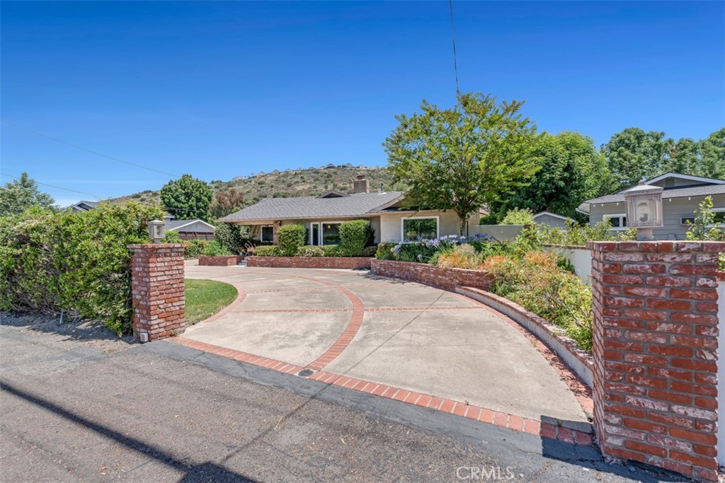 MLS #WS25222273 image #13