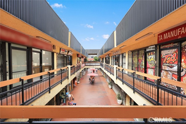 MLS #WS25222304 img 4