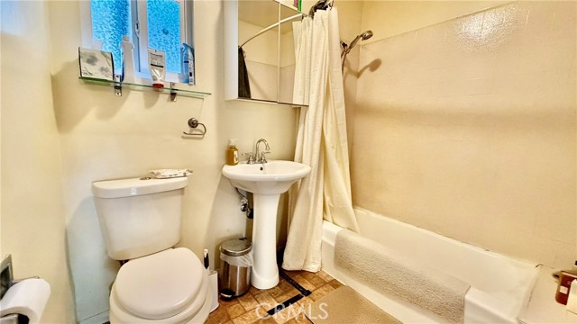 MLS #WS25222883 image #9