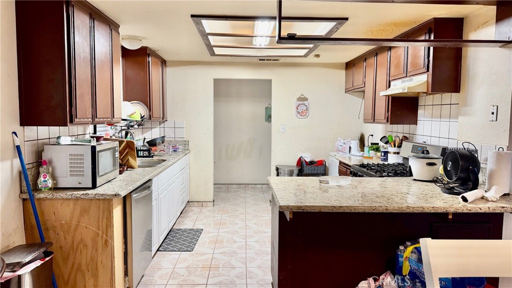 MLS #WS25223129 image #12