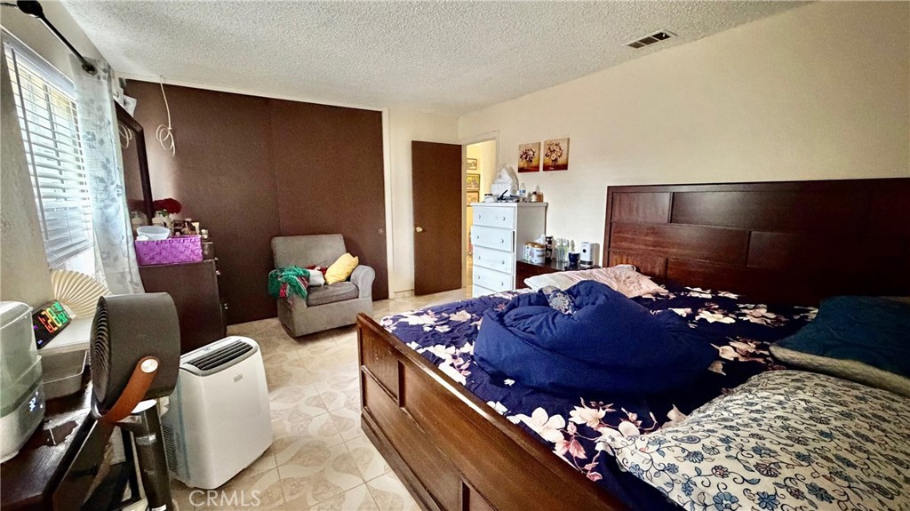 MLS #WS25223129 image #14