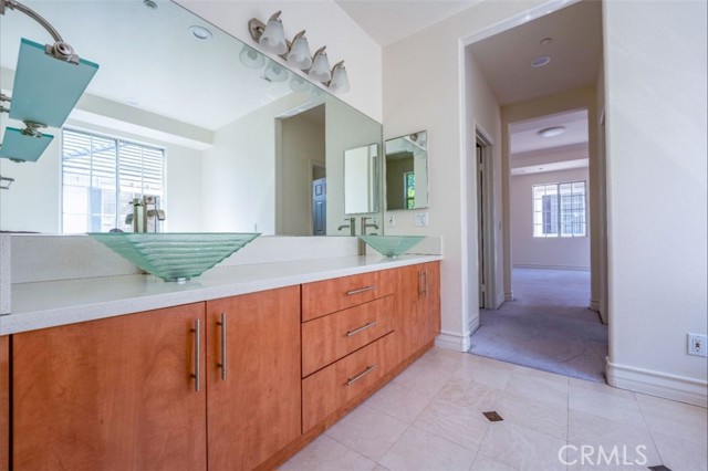 MLS #WS25223232 image #15