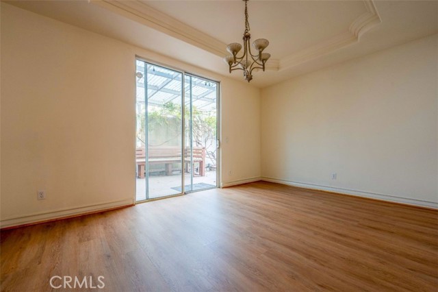 MLS #WS25223232 image #5