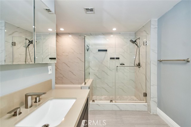 MLS #WS25223292 image #13