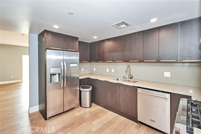 MLS #WS25223292 image #9