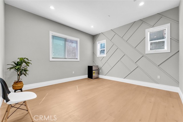 MLS #WS25223727 image #30