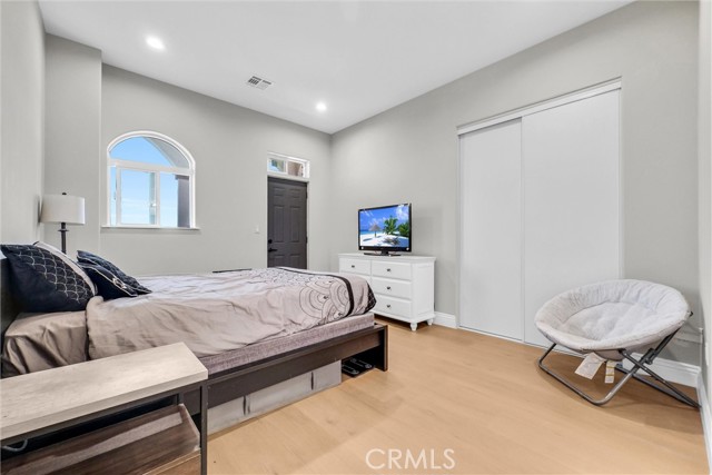 MLS #WS25223727 image #33