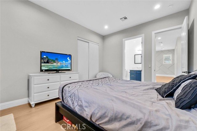 MLS #WS25223727 image #34