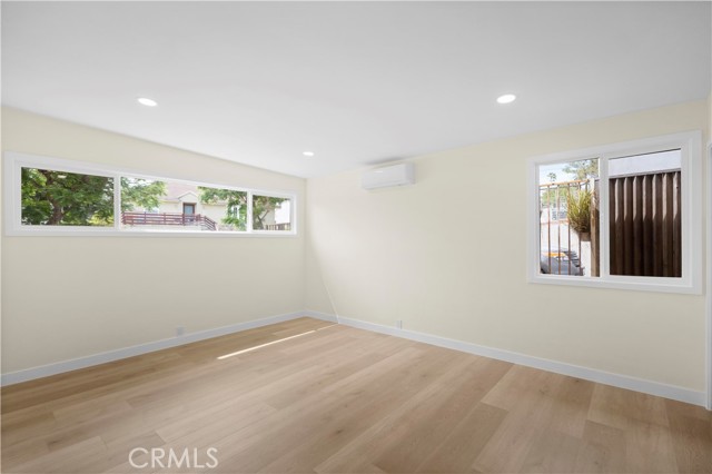 MLS #WS25224182 image #14